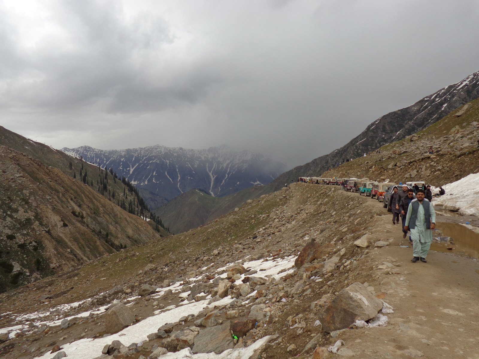 Saiful Malook Lake to Naran Cycling Tour