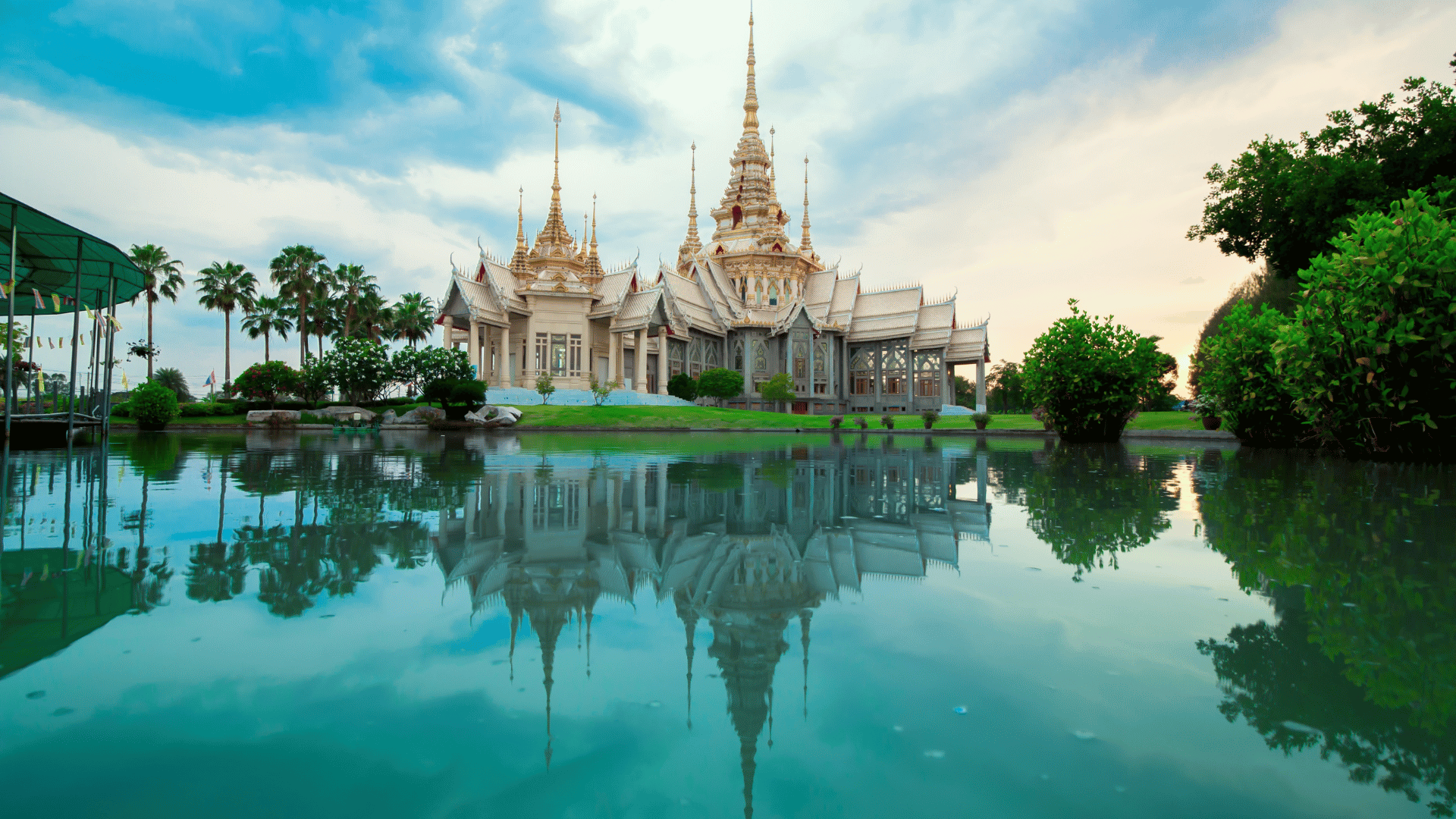 Thailand New Year — Bangkok Celebration