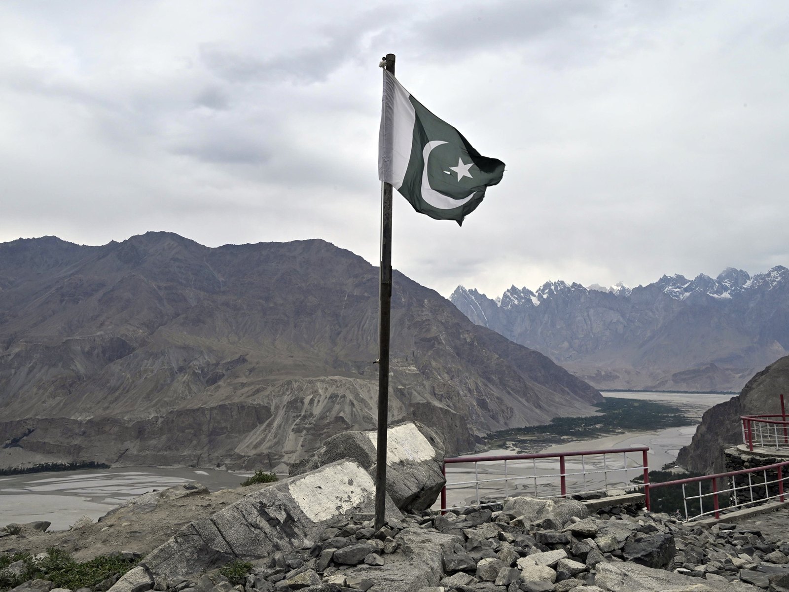 5 Days Gilgit Hunza by Air